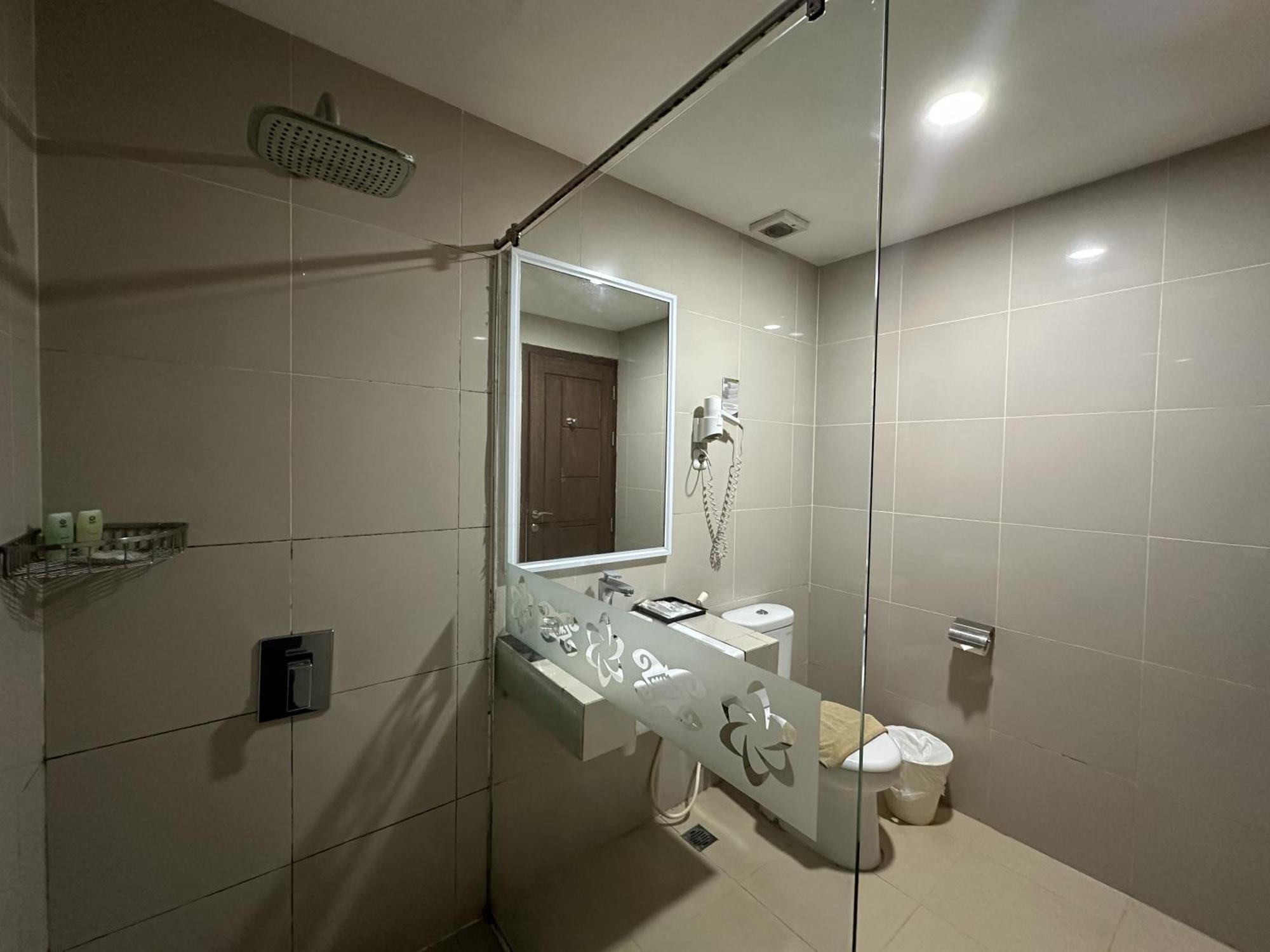 Vega Prime Hotel & Convention Sorong Δωμάτιο φωτογραφία